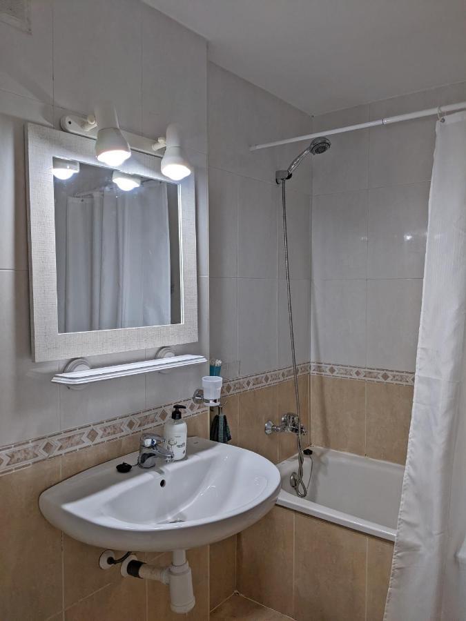 Apartamento Piscina Vilafortuny Apartment Кембрилс Екстериор снимка
